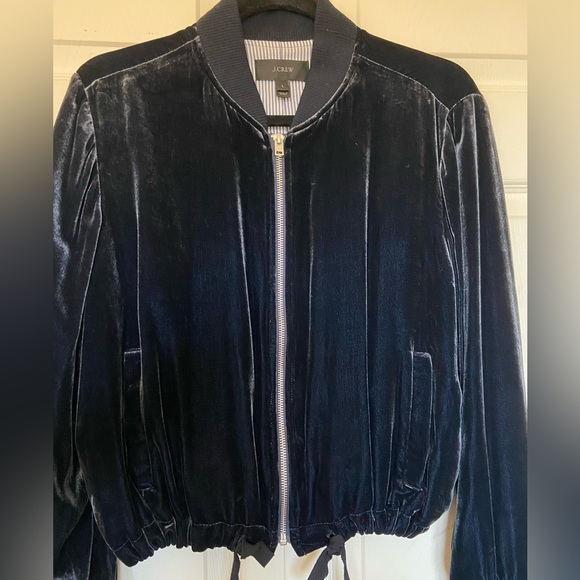 J Crew | Women’s Velvet Bomber Style Jacket | size large - Picture 2 of 6